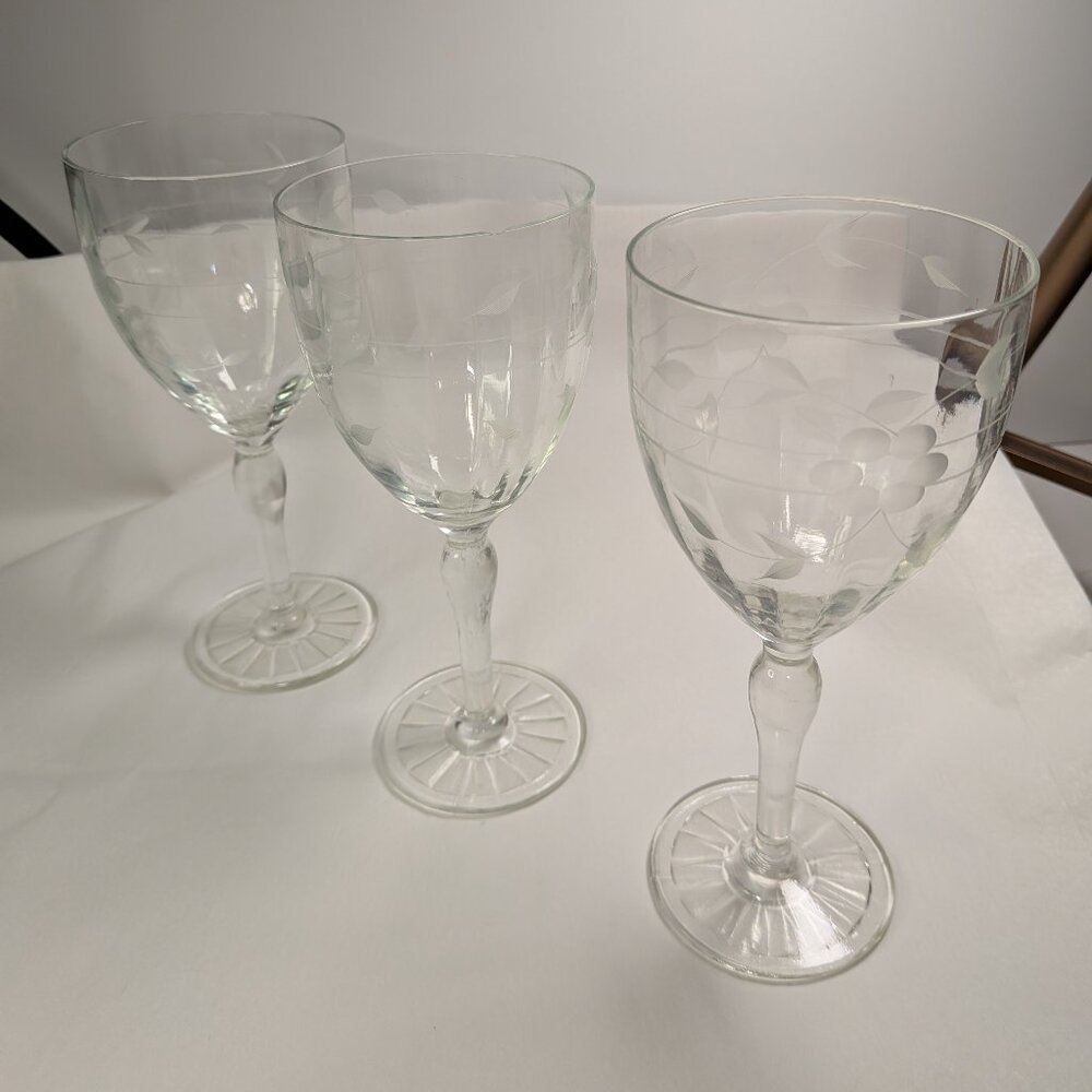 Seneca Glass Company goblets "Driftwood" pattern (Pattern #832) 1950s-1970s READ